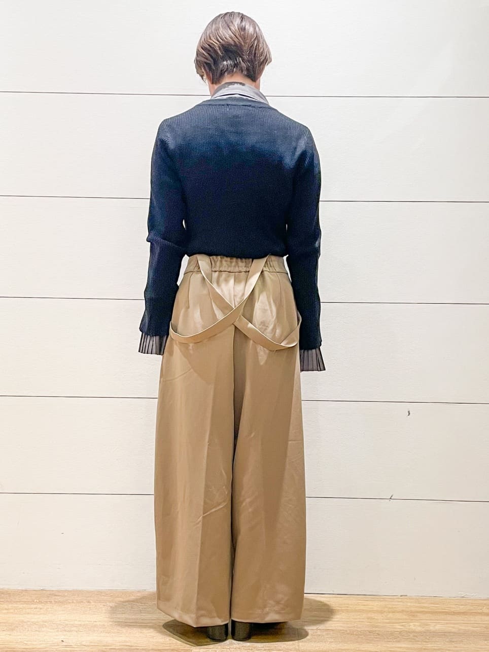 Ryoさんの「THE SHOP TK｜【品よく魅せる】フレアスリーブ リブニット/毛玉になりにくい/静電気防止/洗濯機OK」を使ったコーディネート