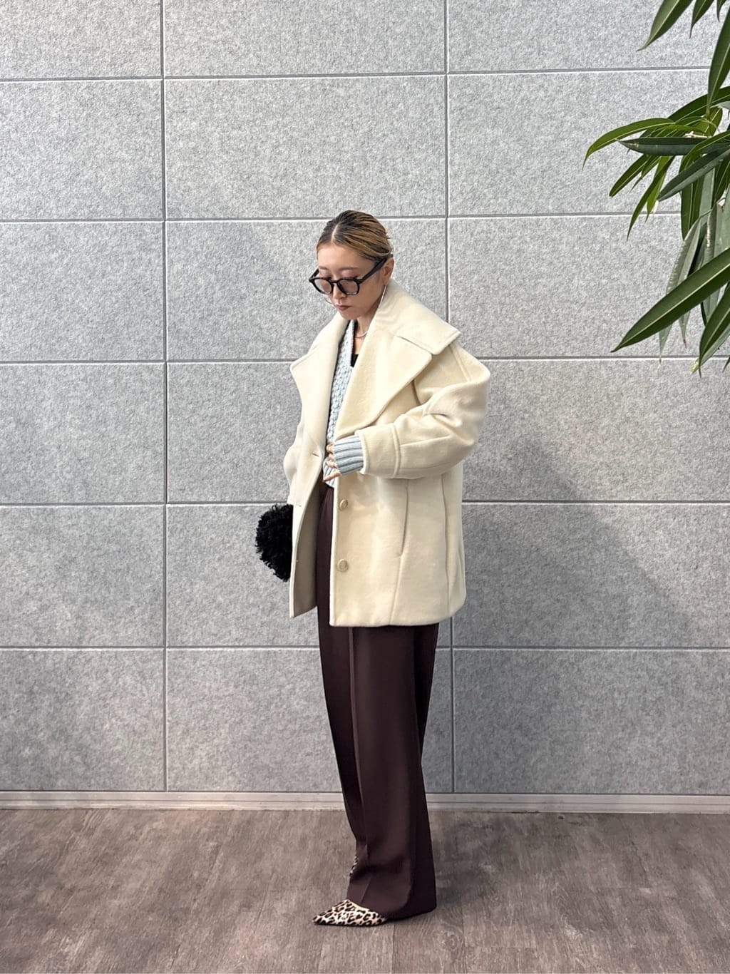 kotakiさんの「INDIVI｜スキッパーフォルムニット」を使ったコーディネート