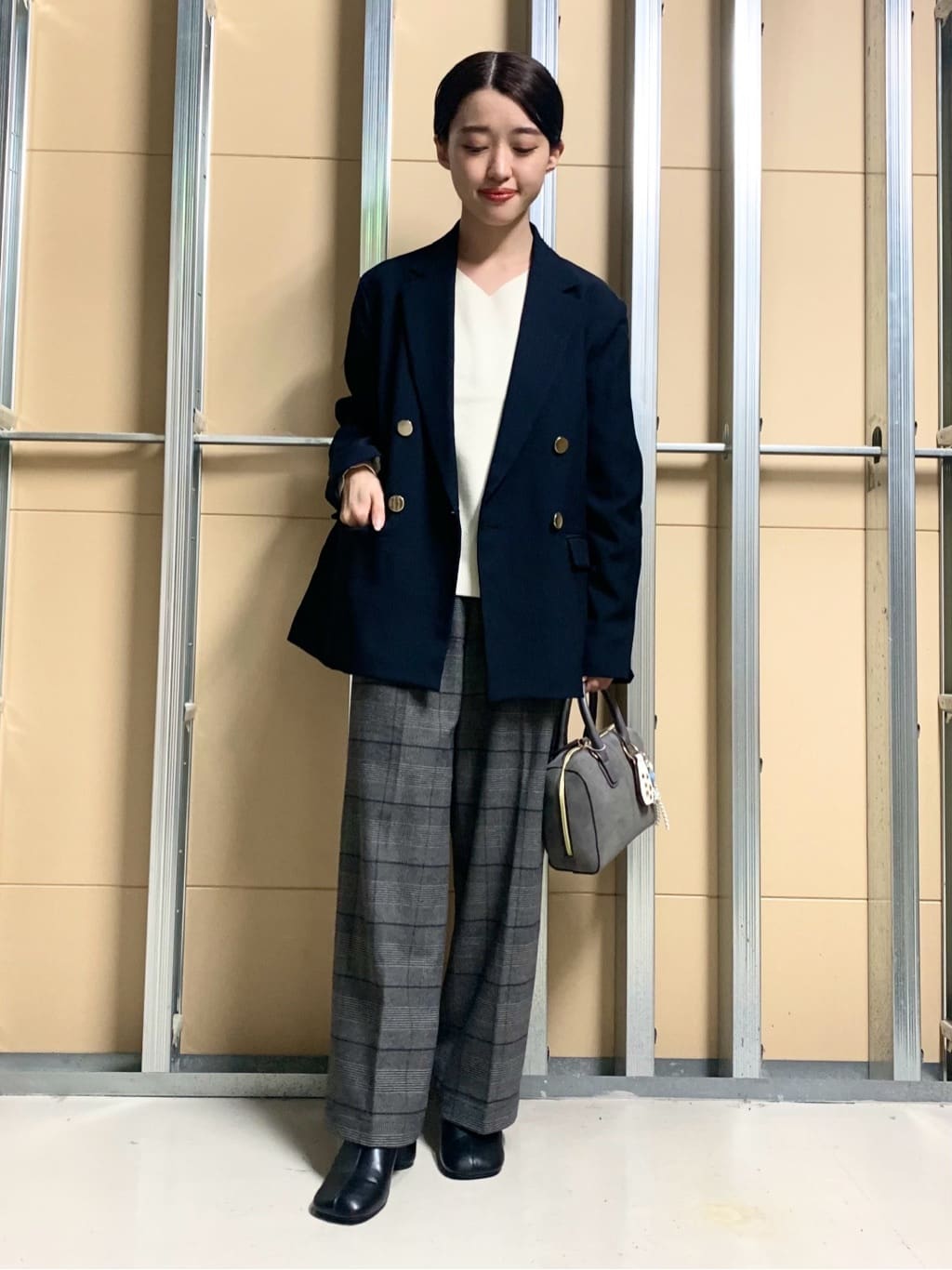 sahoさんの「THE SHOP TK｜【今羽織るなら】ダブルブレストジャケット【セットアップ可/洗える】」を使ったコーディネート