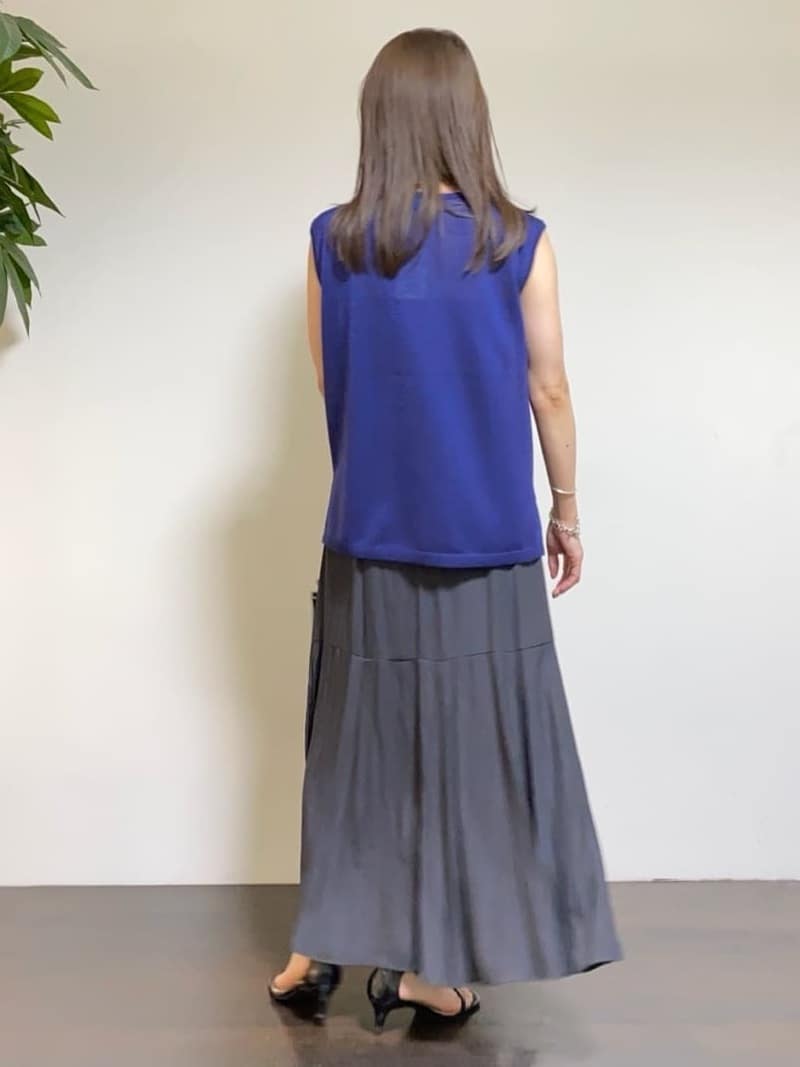 tomoさんの「UNTITLED｜【前後2WAY/アンサンブル可/ゆったり】シアーカーディガン」を使ったコーディネート