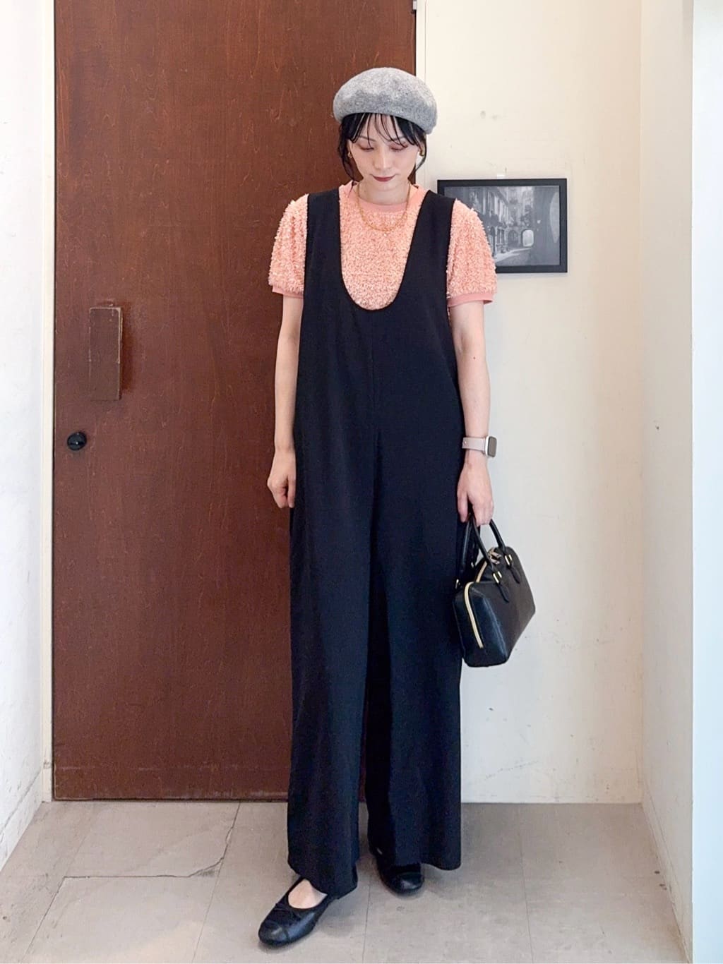 𝐇𝐢𝐫𝐨𝐦𝐢さんの「SHOO･LA･RUE｜【前後2WAY/洗える】さらっと着られるサロペット」を使ったコーディネート