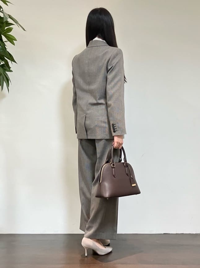 カレンさんの「UNTITLED｜【セットアップ可】ウールライク ダブルブレストジャケット」を使ったコーディネート