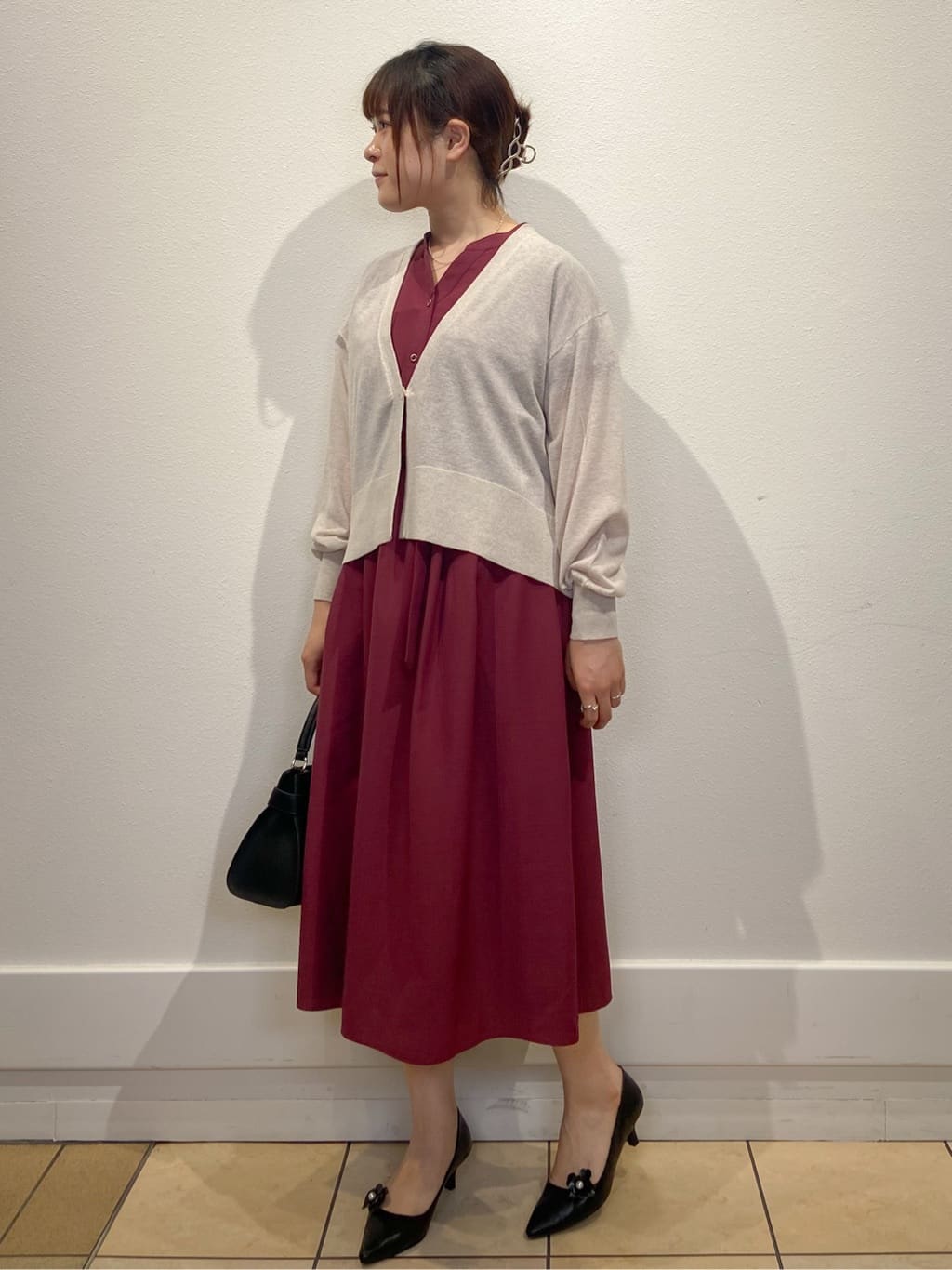 kimiさんの「index｜《5色展開》コンパクトショートカーディガン【洗濯機洗い可】」を使ったコーディネート