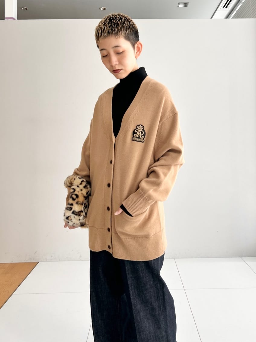 OCHIAIさんの「DRESSTERIOR｜レタードニットカーディガン」を使ったコーディネート