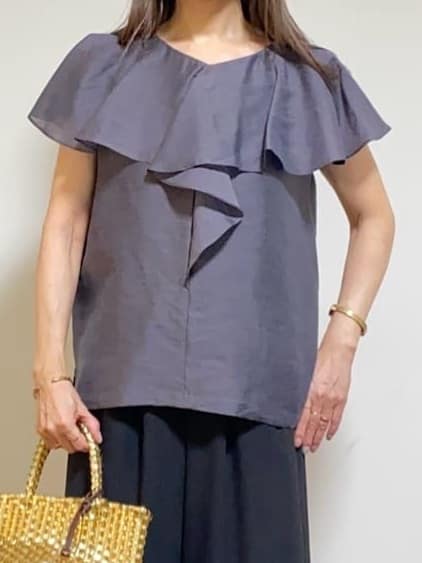 tomoさんの「UNTITLED｜メタリックメッシュトート」を使ったコーディネート