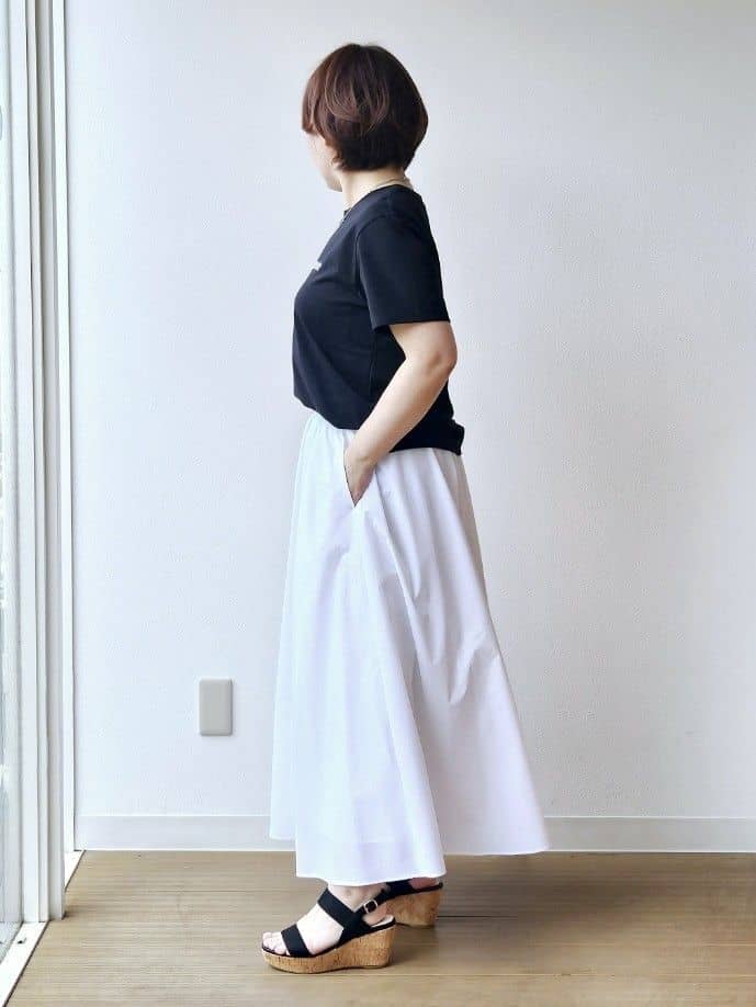 やじまさんの「UNTITLED｜【ステンレス】レイヤードチェーンネックレス」を使ったコーディネート