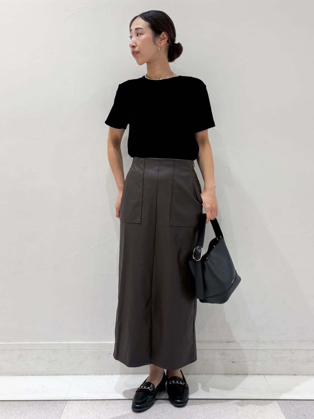 ちえさんの「OPAQUE.CLIP｜フロッキーチュールTシャツ【洗濯機洗い可】」を使ったコーディネート
