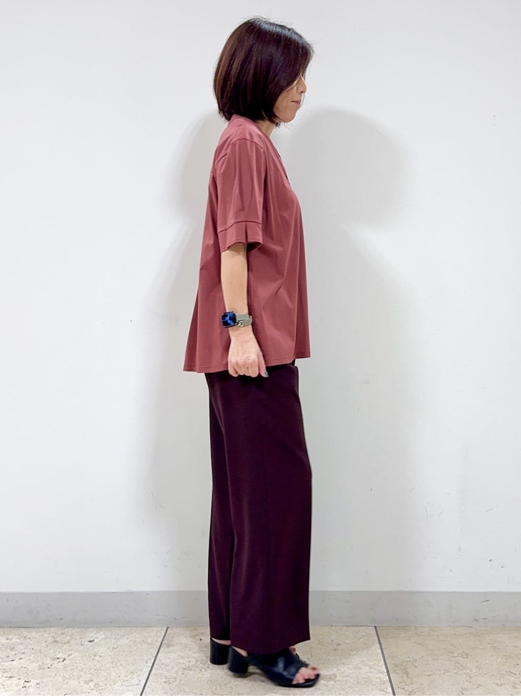 kaeさんの「Reflect｜【すっきり見え！長め丈／マシンウォッシュ可】スキッパーネックジャージトップス」を使ったコーディネート