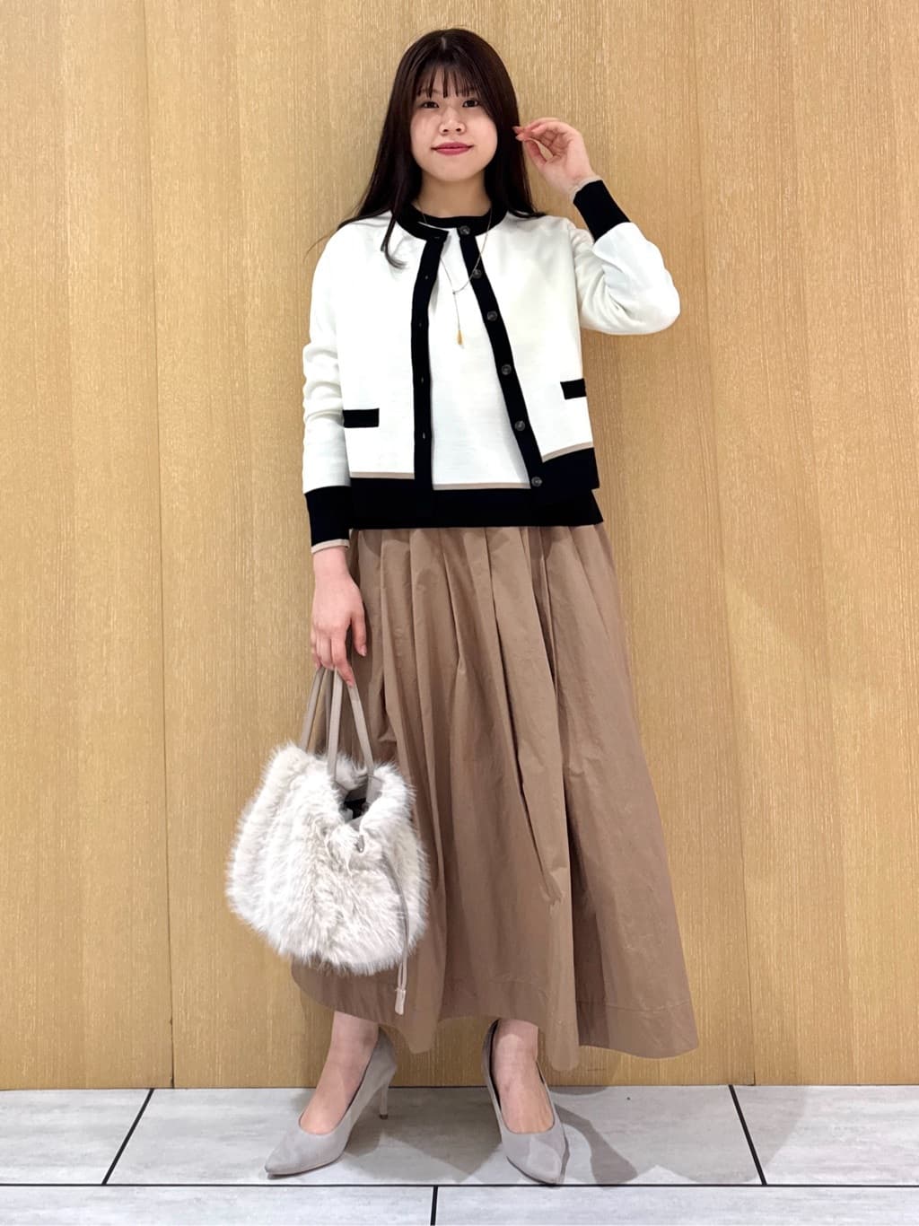 nanaさんの「UNTITLED｜【アンサンブル可/ジャケット風】ウールミラノリブカーディガン」を使ったコーディネート
