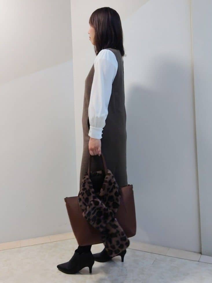 エリさんの「Reflect｜【きちんと見え／通勤／セレモニーにおすすめ◎】ドット柄ボウタイブラウス」を使ったコーディネート