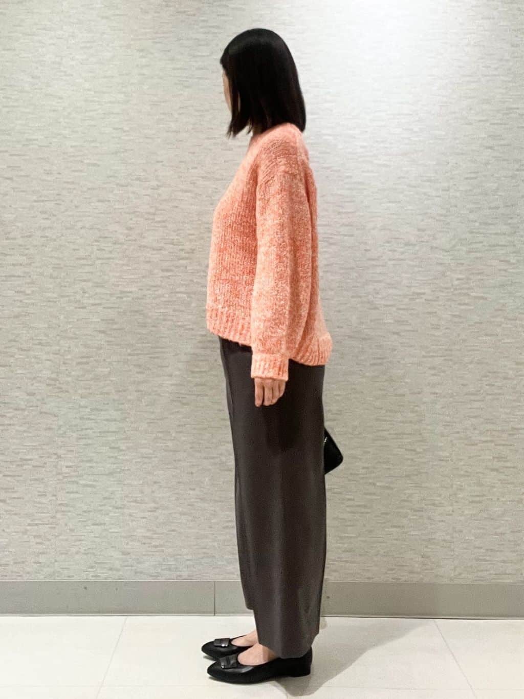 marikoさんの「Reflect｜【一枚で着映え◎／ゆったり着られるワンサイズ】スパンコール&times;ラメニット」を使ったコーディネート
