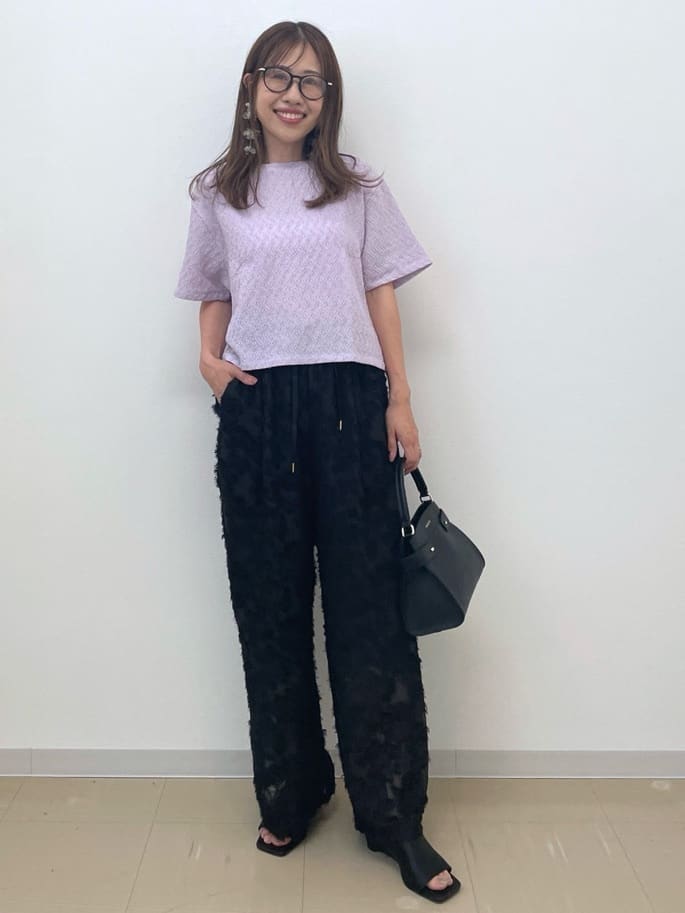 Akiさんの「OPAQUE.CLIP｜ふくれジャカードトップス【洗濯機洗い可】」を使ったコーディネート