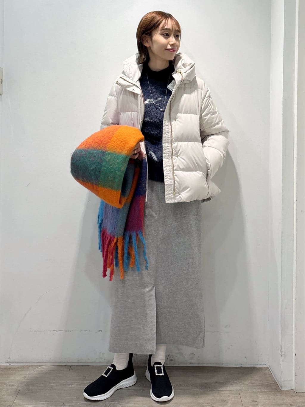 ぶまりんさんの「OPAQUE.CLIP｜アート柄シャギーニット【洗濯機OK】」を使ったコーディネート