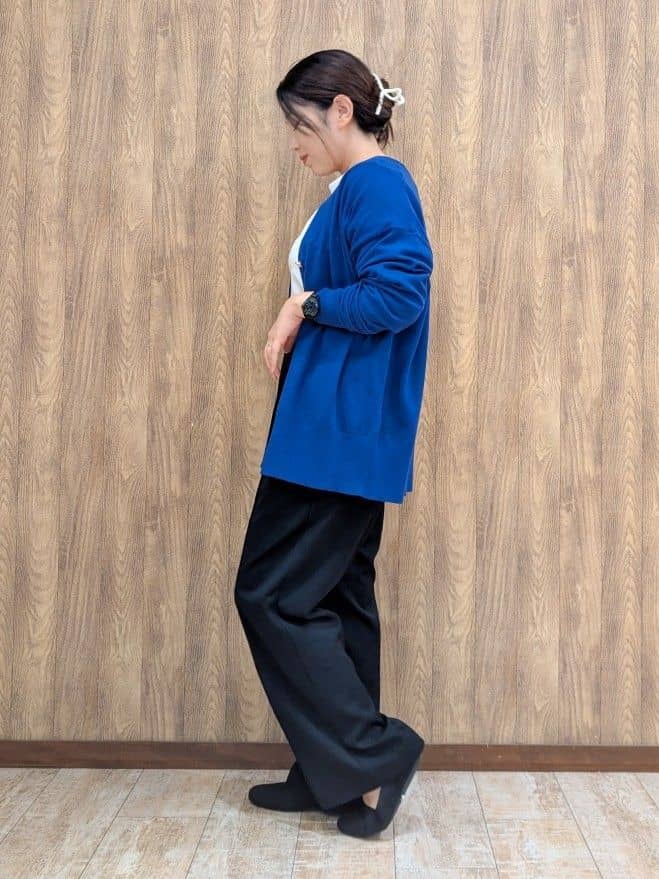 ｍｉｓａｋｉさんの「SHOO･LA･RUE｜【S-LL】美しく見せる ボートネックロンT」を使ったコーディネート