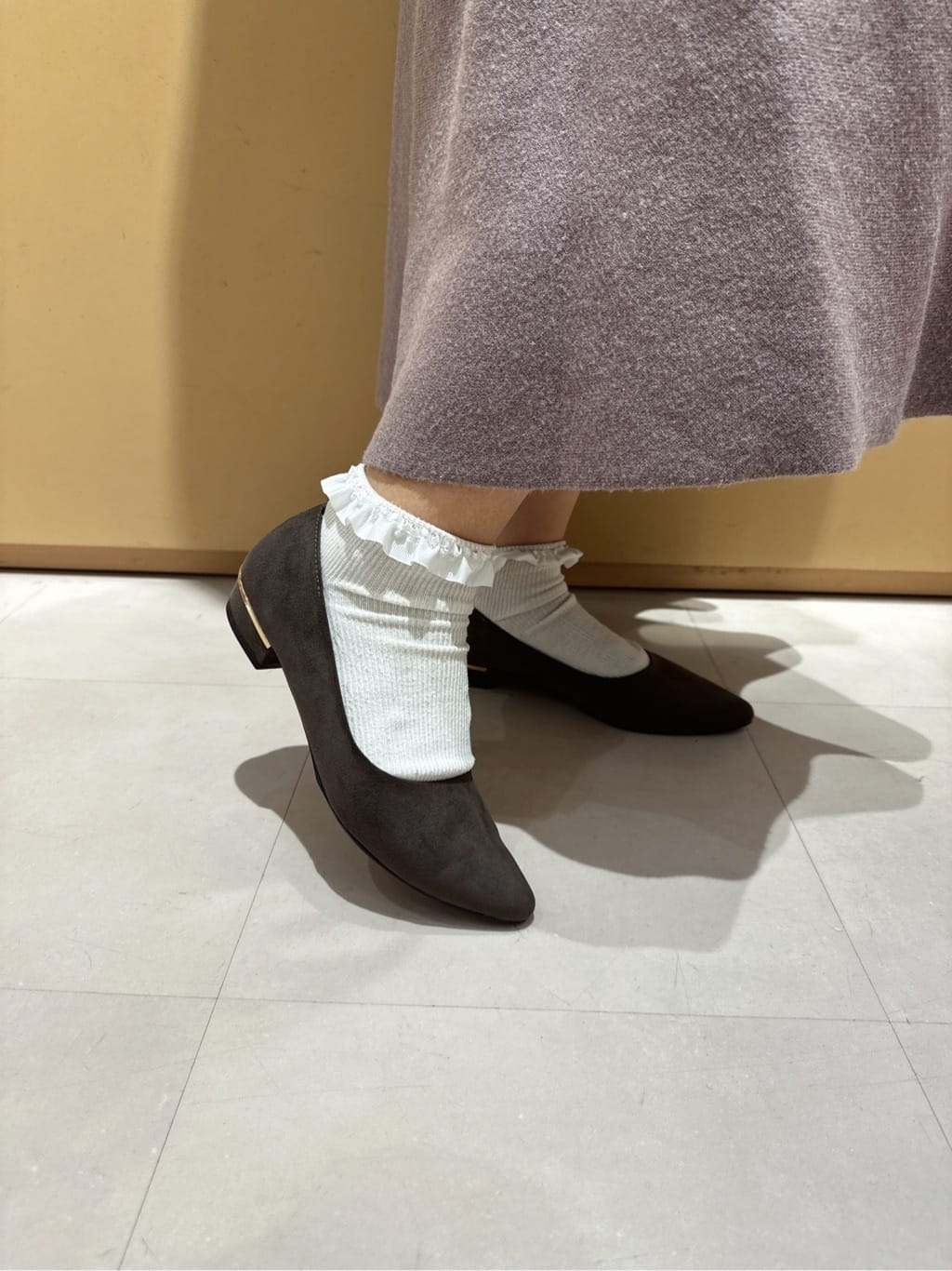 neinaさんの「ESPERANZA｜《定番》晴雨兼用クッションフラットパンプス」を使ったコーディネート