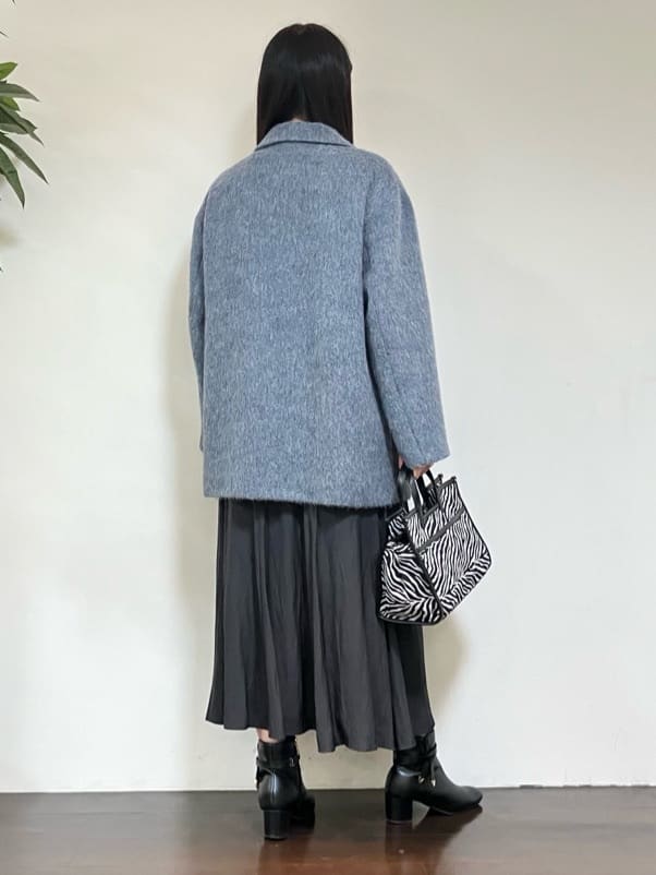 カレンさんの「UNTITLED｜【8色展開／コンパクト丈】レーヨン混 コクーンニット」を使ったコーディネート