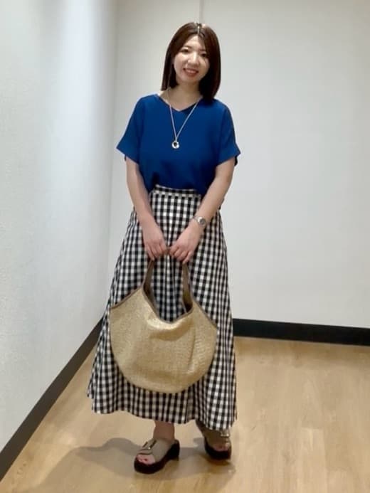 MIKIKOさんの「UNTITLED｜◆【後ろウエストゴム/洗える】ギンガムチェックAラインスカート」を使ったコーディネート