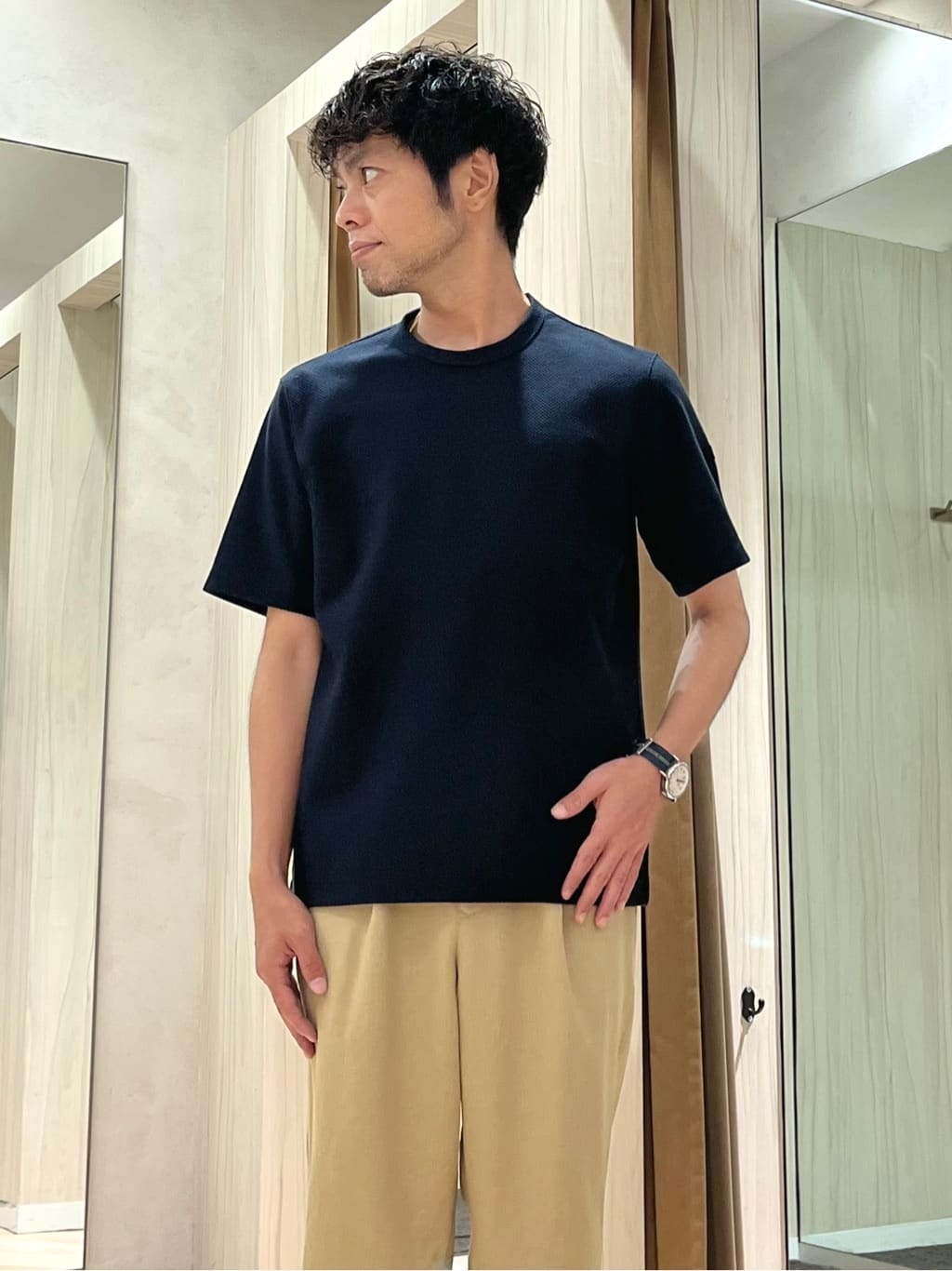 URAさんの「TAKEO KIKUCHI｜【COOL CITY WEAR】籠目アート柄 サッカーシャツ /通気性」を使ったコーディネート