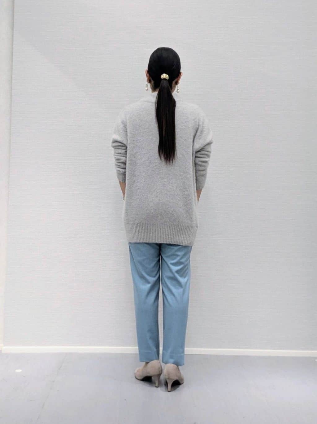 makkyさんの「UNTITLED｜【大人な品格/ふわふわニット】フォックスカシミヤ コクーンニット」を使ったコーディネート