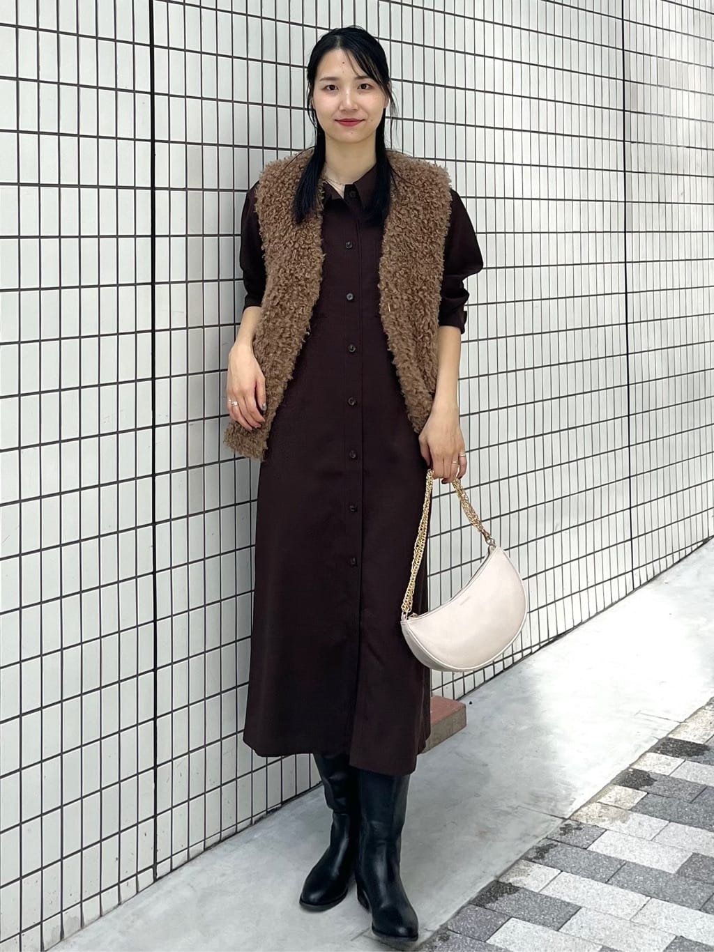 sachikoさんの「OPAQUE.CLIP｜【es】ダブルポケットロングシャツワンピース【洗濯機OK】」を使ったコーディネート
