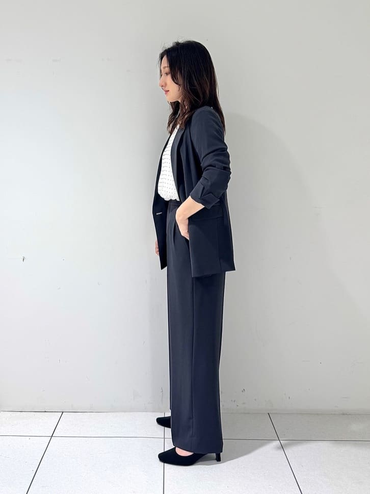 そんさんの「INDIVI｜【軽く羽織れる！】ダブルジャケット」を使ったコーディネート