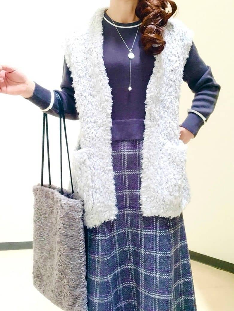 花さんの「Reflect｜【コートインでもすっきり◎】チェック柄ニットドッキングワンピース」を使ったコーディネート