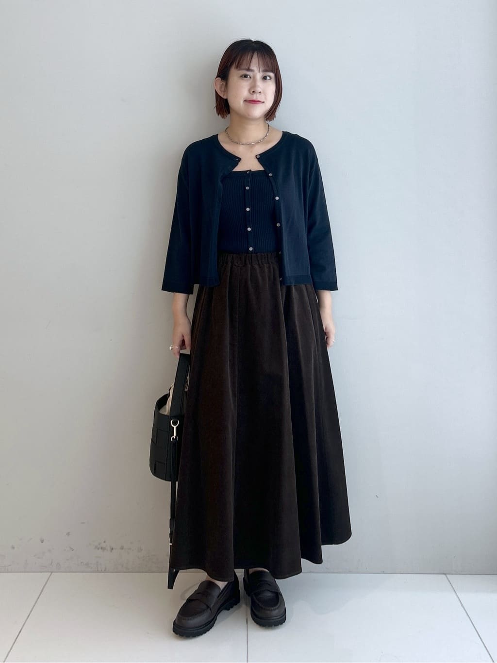 Hirokaさんの「Dessin｜【2点セット・洗える】2WAYカーディガン＆キャミソールアンサンブル」を使ったコーディネート