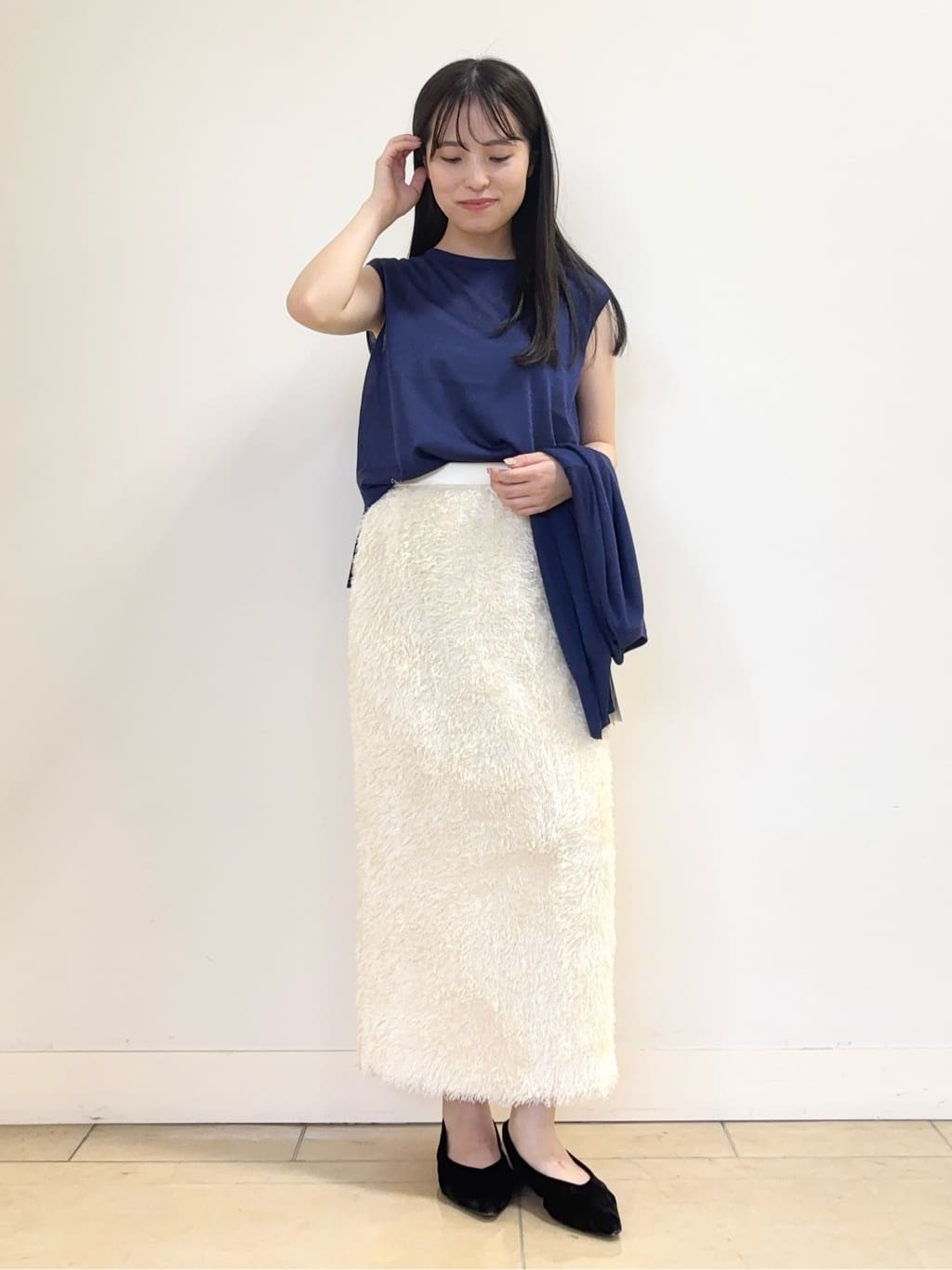 あやかさんの「UNTITLED｜【アンサンブル可/洗える】シアーノースリーブ プルオーバー」を使ったコーディネート