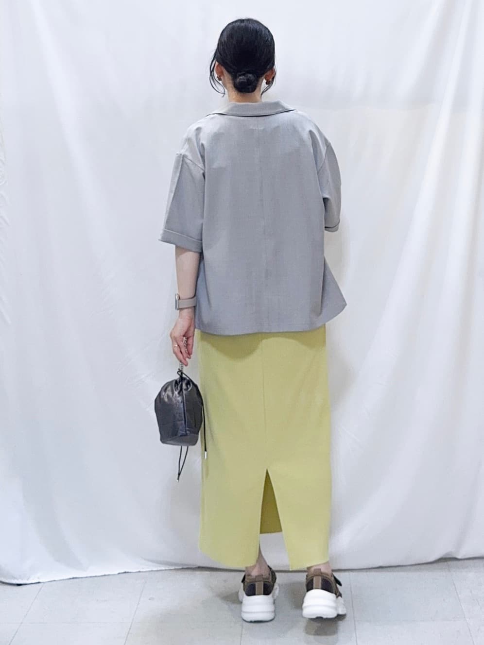 𝐇𝐢𝐫𝐨𝐦𝐢さんの「SHOO･LA･RUE｜【S-LL/ひんやり/UV】選べる6柄でそれぞれ欲しくなる プリントTシャツ」を使ったコーディネート