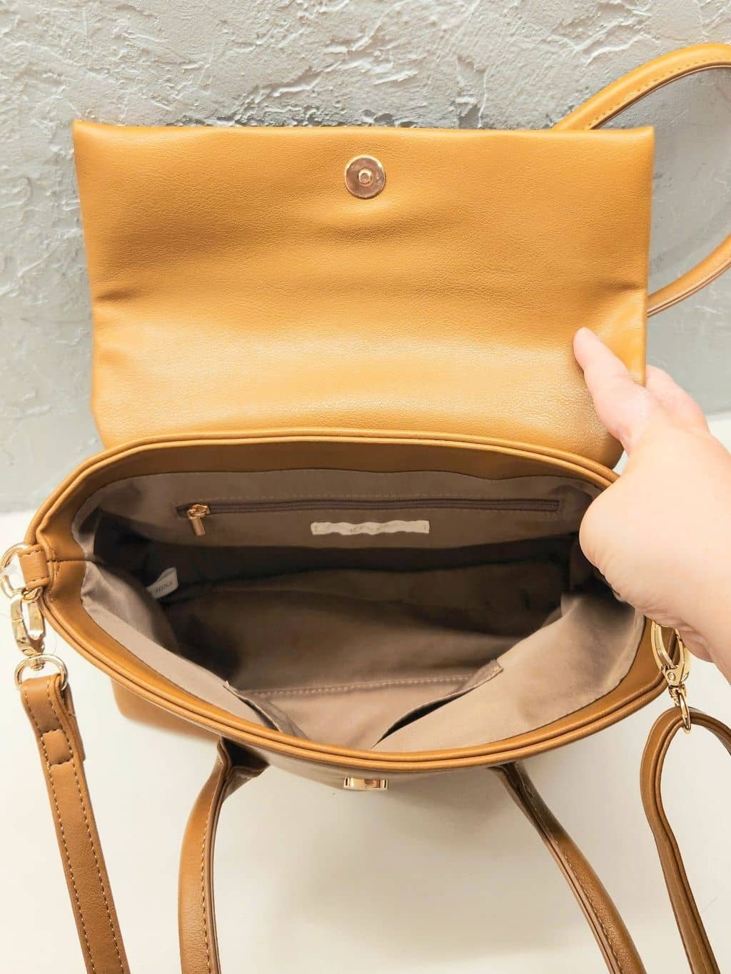 minoriさんの「grove｜フラップ2WAYトート」を使ったコーディネート