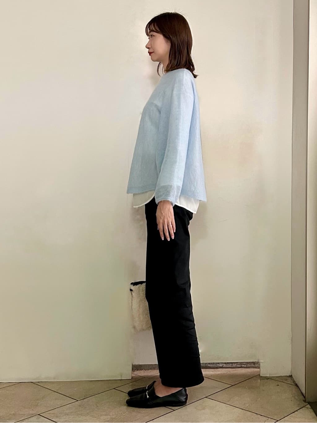 kanaeさんの「INDIVI｜【褒められデニム】ワイドストレート デニムパンツ」を使ったコーディネート