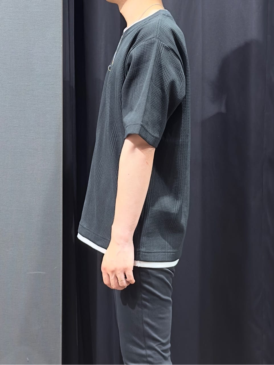 tomoyaさんの「THE SHOP TK｜ランダムワッフル半袖Tシャツ 【洗濯機ＯＫ】」を使ったコーディネート