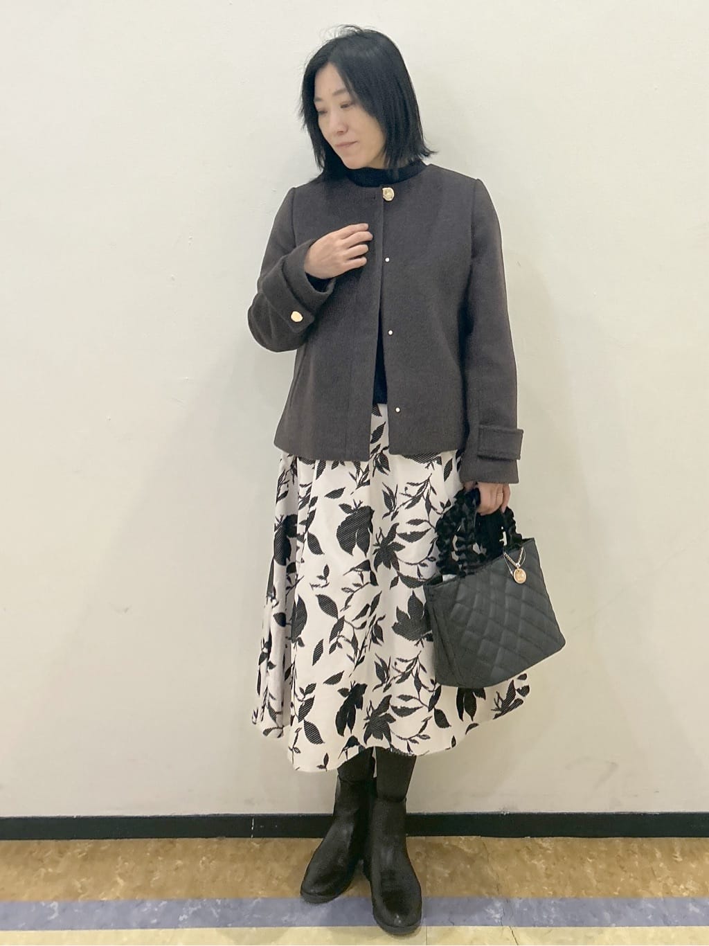 su.さんの「index｜フラワータックフレアスカート【洗濯機OK／イージーアイロン／防シワ】」を使ったコーディネート