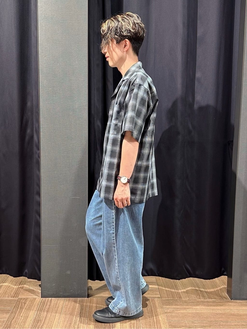 tomoyaさんの「THE SHOP TK｜オンブレチェック半袖シャツ 洗濯機OK」を使ったコーディネート