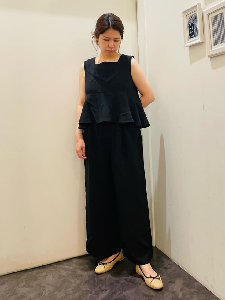 c_h_i_k_aさんの「grove｜軽やかに羽織れて、きちんと見え ハーフスリーブテーラードジャケット」を使ったコーディネート