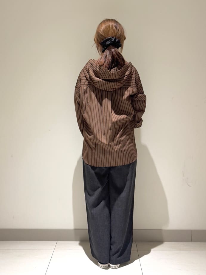 Liriさんの「Dessin｜【選べる首元デザイン/洗える】クルーネックロングTシャツ」を使ったコーディネート