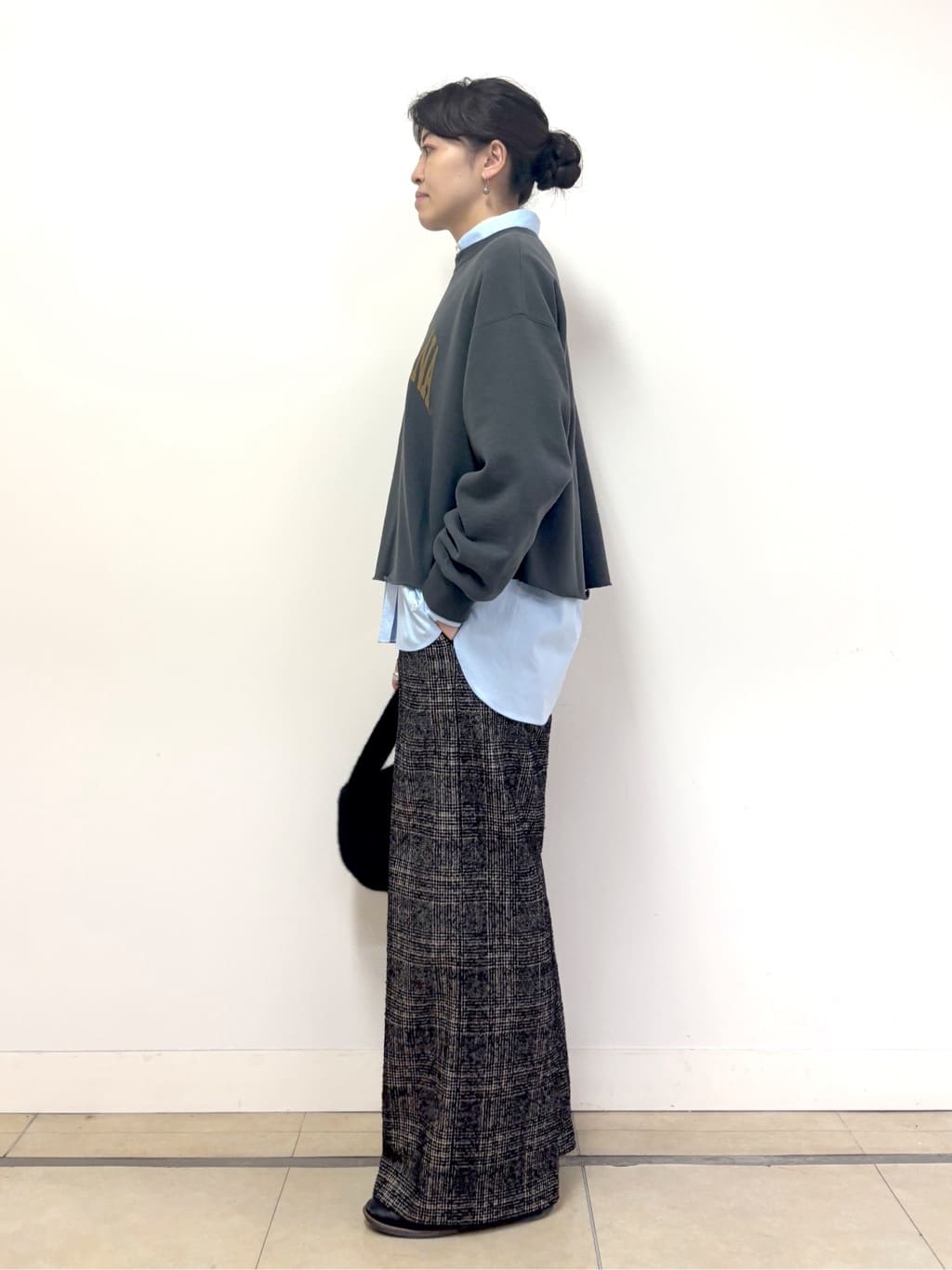 Harukaさんの「DRESSTERIOR｜◆コンパクトフェイクファーバッグ」を使ったコーディネート
