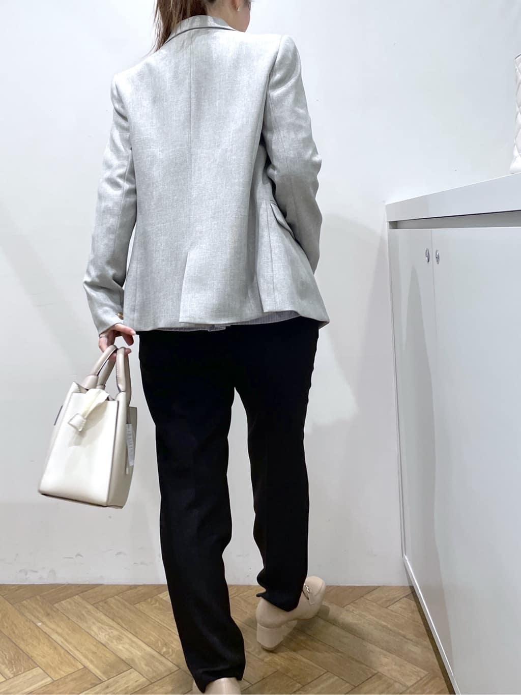 Junさんの「index｜《XS-LLサイズ》ストレッチテーパードパンツ／セットアップ対応【洗濯機洗い可／イージーアイロン／防」を使ったコーディネート