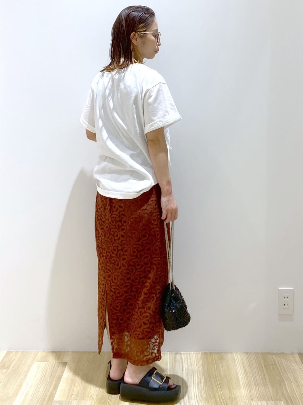 えりさんの「OPAQUE.CLIP｜風景イラストプリントTシャツ」を使ったコーディネート