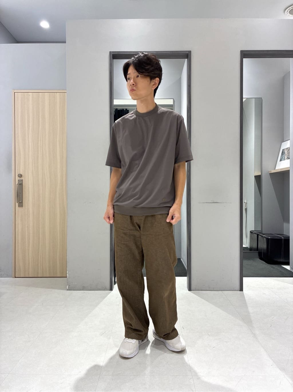 わいずみさんの「TAKEO KIKUCHI｜【COOL CITY WEAR】テーラードTシャツ /接触冷感」を使ったコーディネート