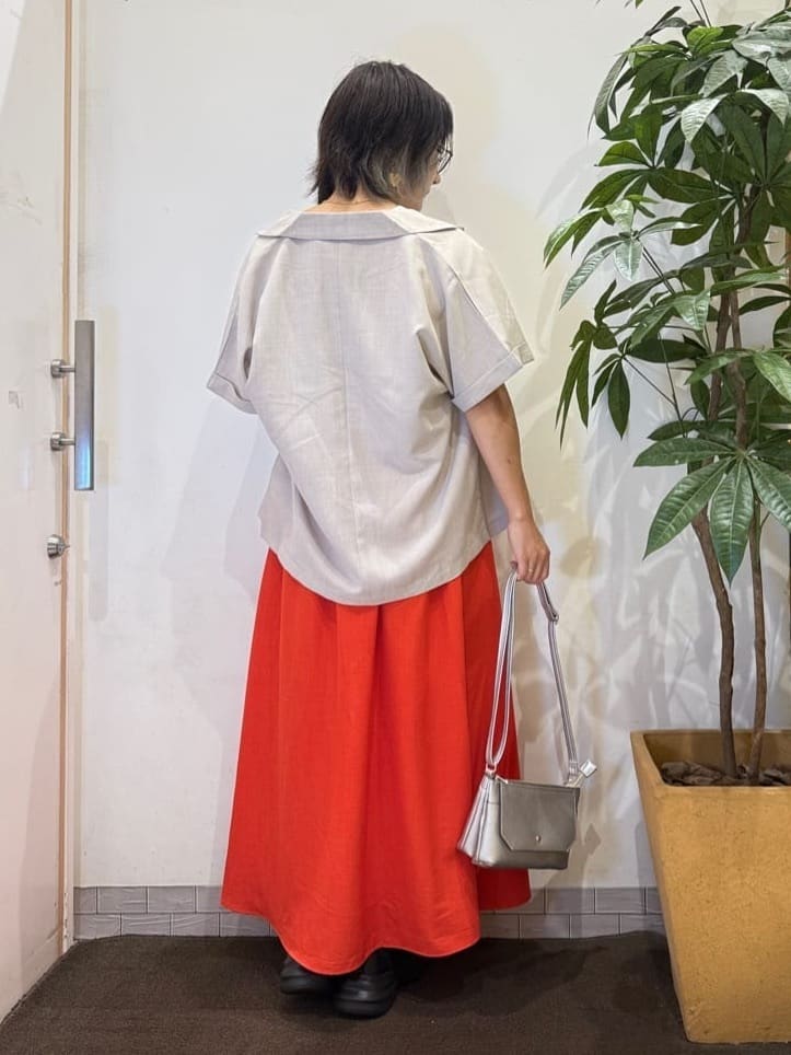 misakiさんの「SHOO･LA･RUE｜【S-LL】さらりと着たい大人のための 麻調半袖ジャケット」を使ったコーディネート