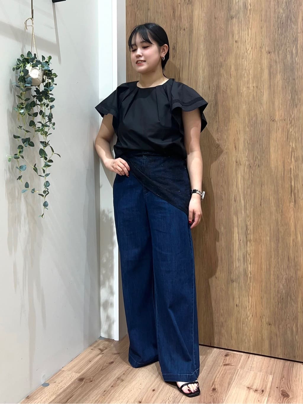 Reinaさんの「grove｜」を使ったコーディネート