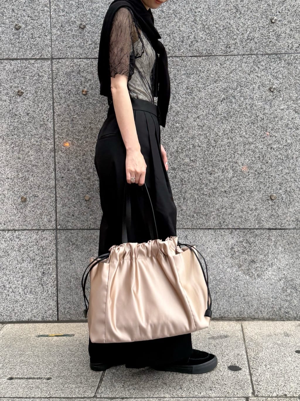 Kさんの「HIROKO HAYASHI｜LUINI SATINE（ルイーニ サティーネ）トートバッグ」を使ったコーディネート