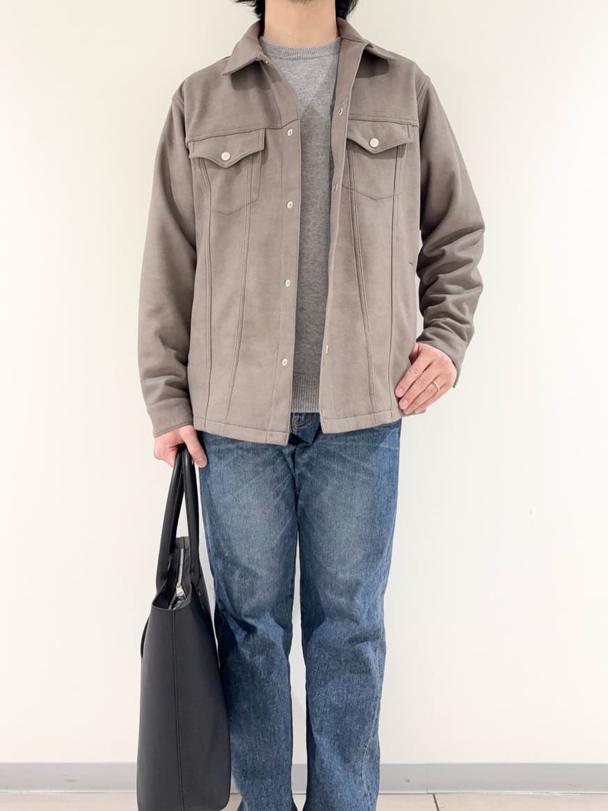 及川さんの「TAKEO KIKUCHI｜【Air Palette Knit】ワンポイント カラーニット プルオーバー」を使ったコーディネート
