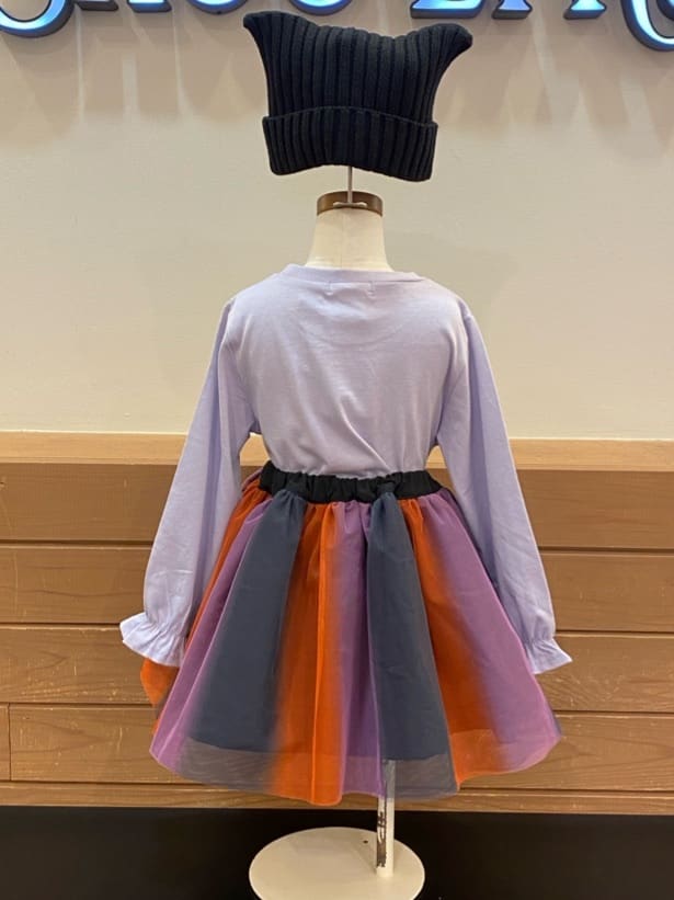 なかひとさんの「SHOO･LA･RUE｜【100-150cm】リバーシブルチュールスカート」を使ったコーディネート