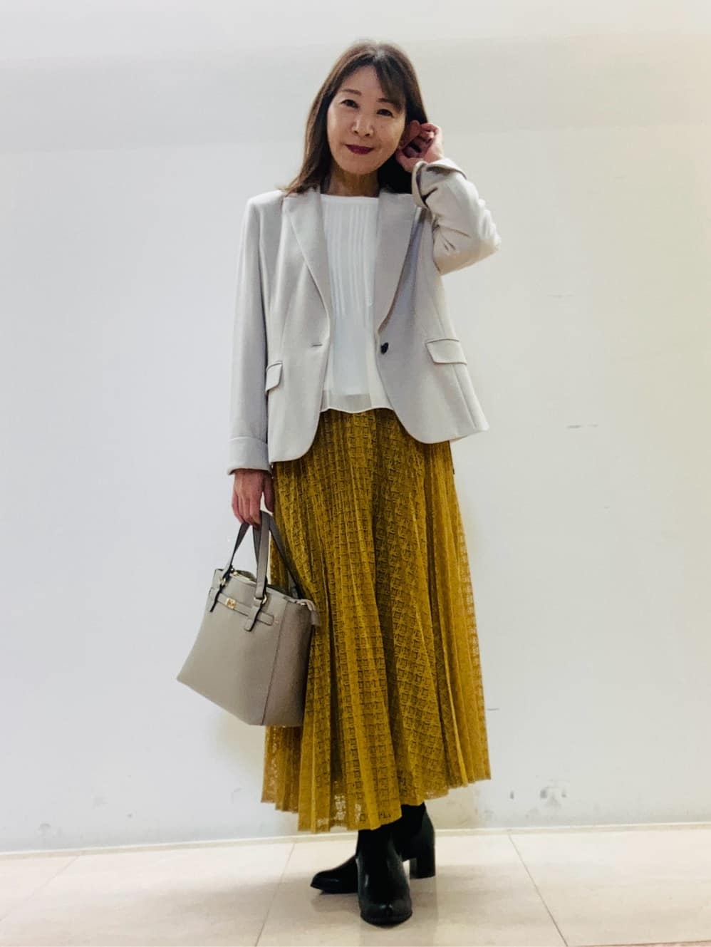 kurodaさんの「Reflect｜【SS-4Lサイズ】ピンタック&times;スカラレースブラウス」を使ったコーディネート