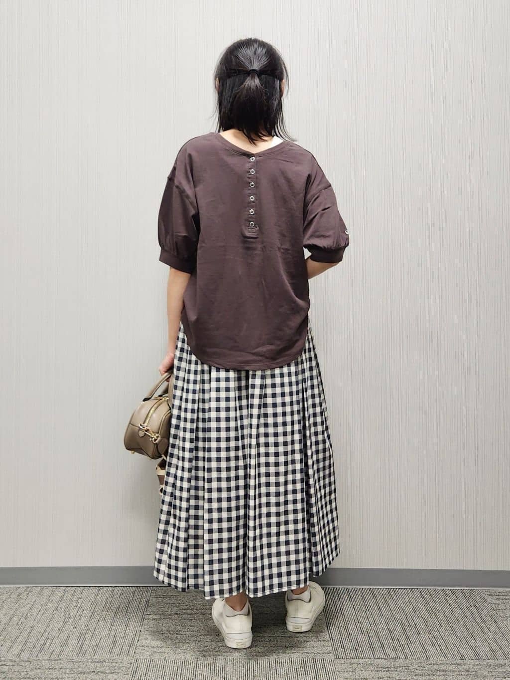 naraさんの「Dessin｜【360度可愛い/前後2WAY/洗える】ライトコットンヘンリーカットソー」を使ったコーディネート