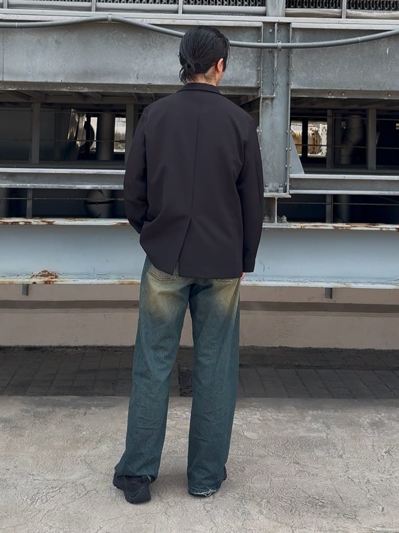 yumaさんの「tk.TAKEO KIKUCHI｜バレルシルエットパンツ（デニム＆カラーパンツ）」を使ったコーディネート