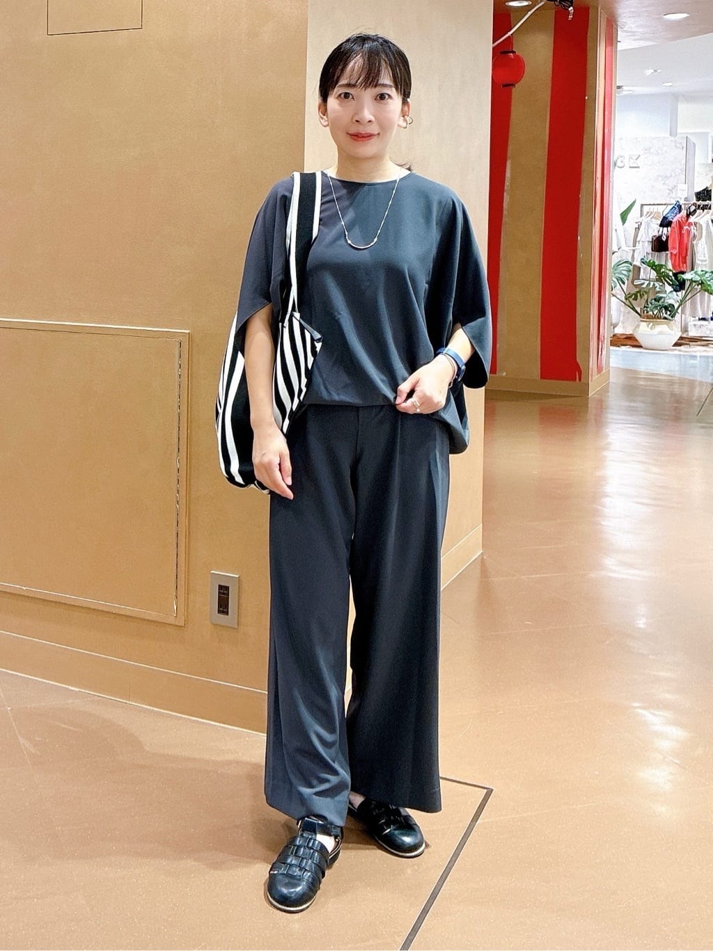 hattoriさんの「INDIVI｜ラウンドショートネックレス」を使ったコーディネート