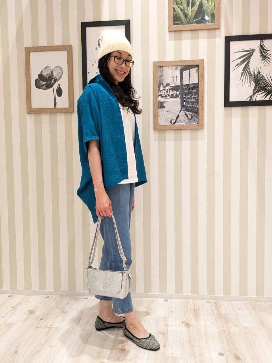 Mikiさんの「SHOO･LA･RUE｜【洗える/S-LL/5分袖】1枚でも羽織としても。さらさらドレープシャツ」を使ったコーディネート
